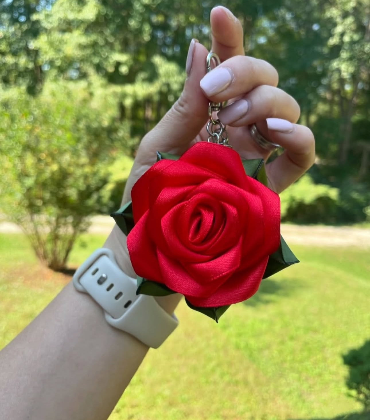 Llavero de rosa eterna